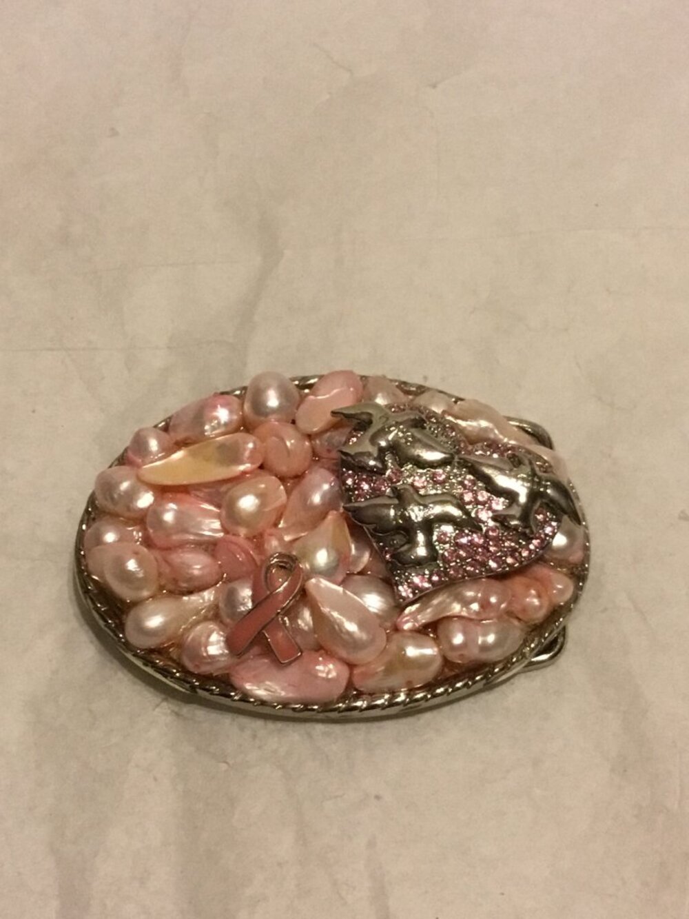 Gorgeous Breast Cancer Awareness belt buckle Faith, Hope, Love - ribbon & doves